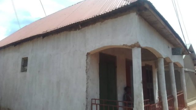 2 Bedroom house for sale at Nakaloke Mbale